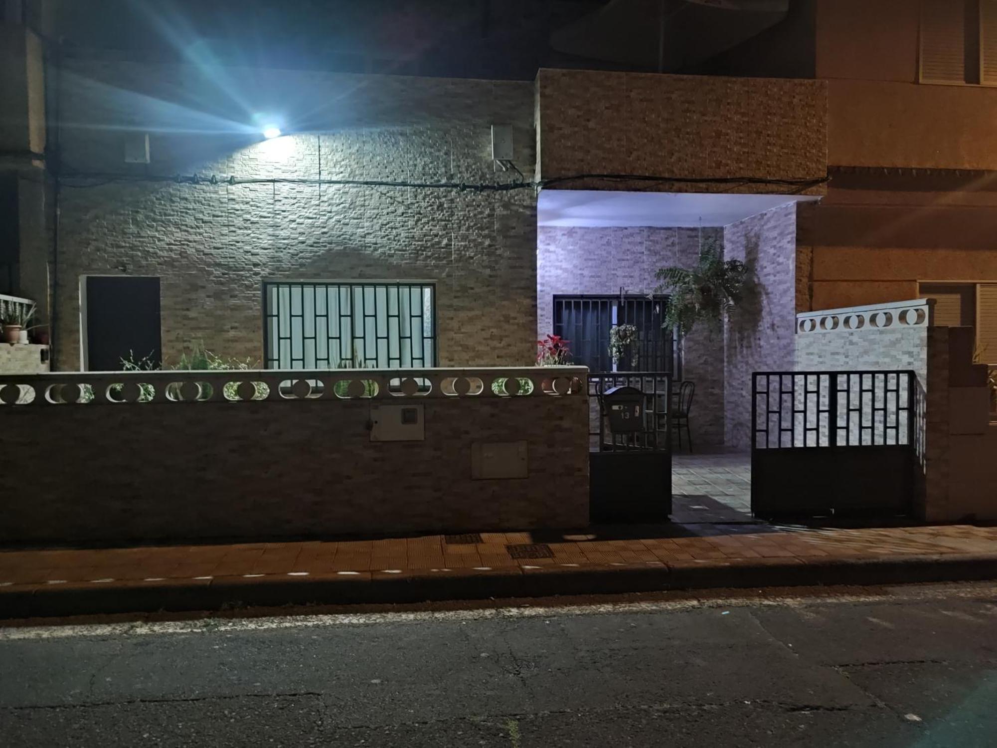 Habitacion Matrimonial En Casa Compartida La Laguna  Ngoại thất bức ảnh